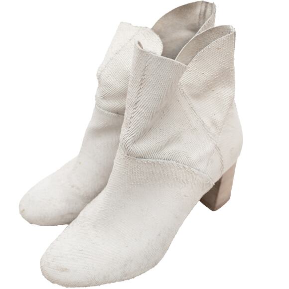 Seychelles Women's White Textured Block Heel Ankle Boots 8 - Picture 1 of 9